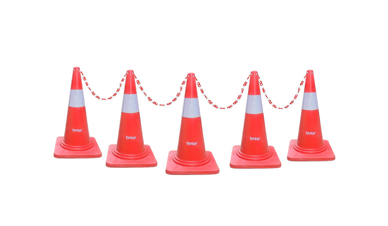750 mm Height (Weight – 4.5 kg) One-Piece Moulded Cones  with 150 mm Reflective Tape – Pack of 5 Safety Cones with 10 Meter Plastic Chain.